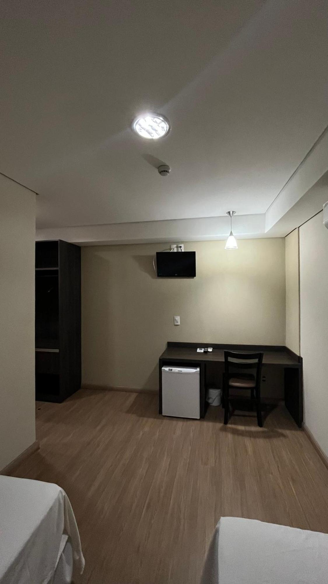 Onix Inn Hotel Cravinhos Zewnętrze zdjęcie