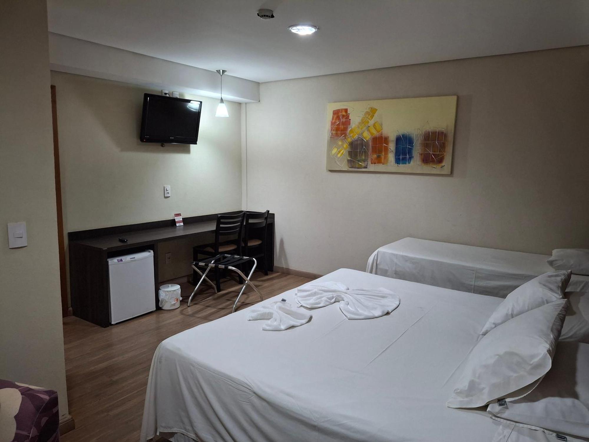 Onix Inn Hotel Cravinhos Zewnętrze zdjęcie