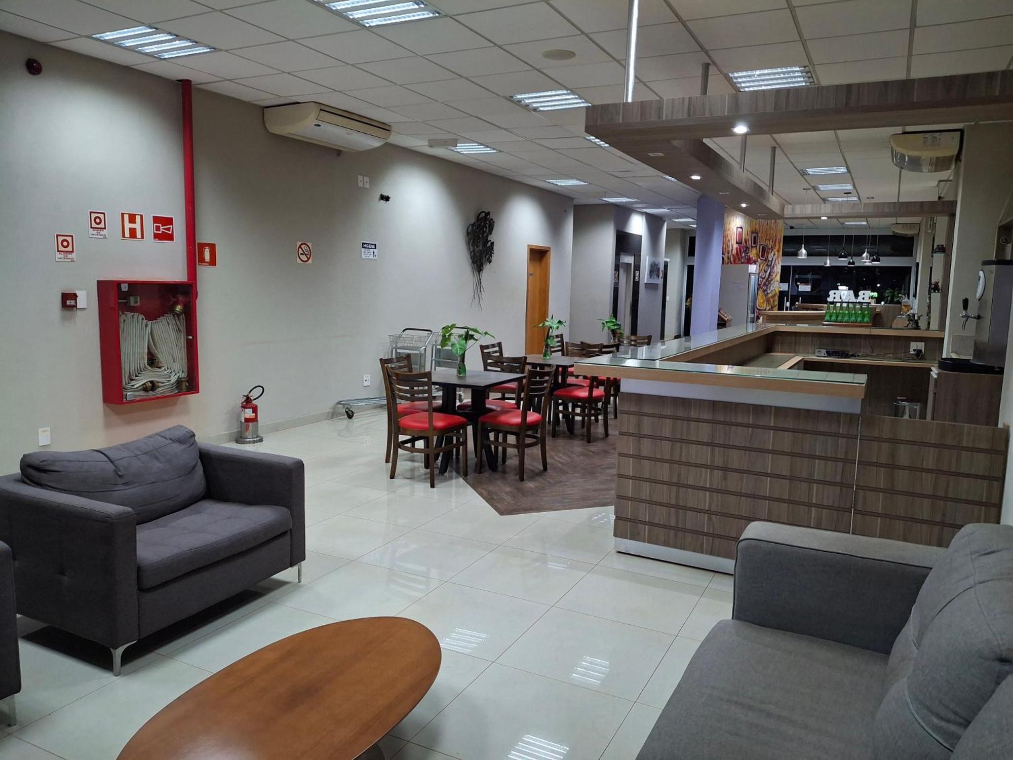 Onix Inn Hotel Cravinhos Zewnętrze zdjęcie