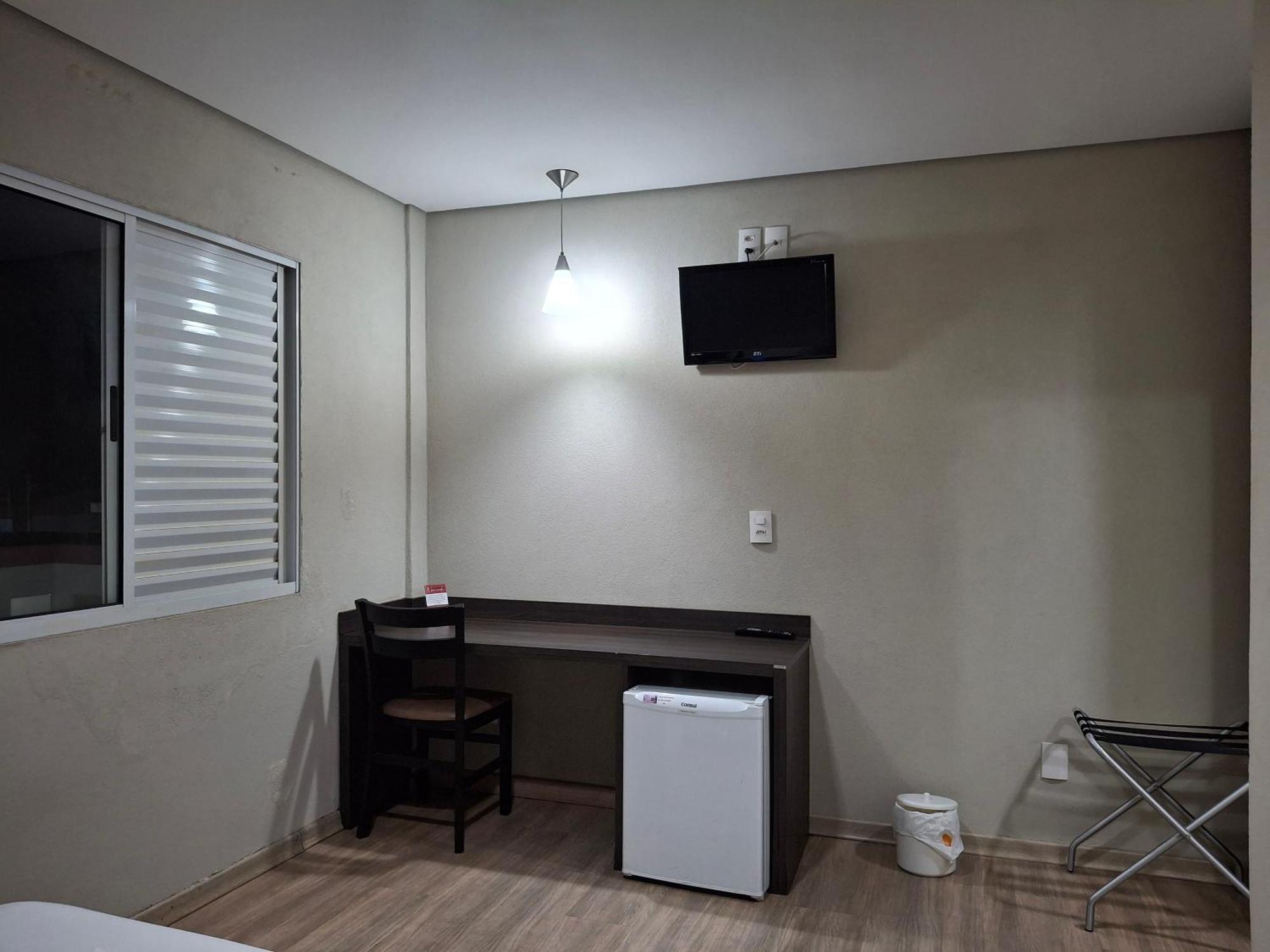 Onix Inn Hotel Cravinhos Zewnętrze zdjęcie