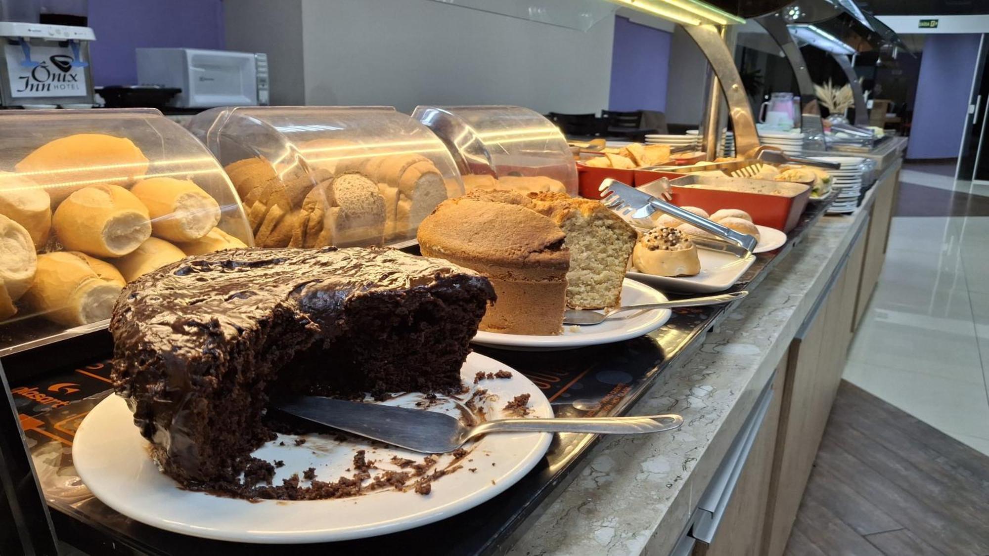 Onix Inn Hotel Cravinhos Zewnętrze zdjęcie