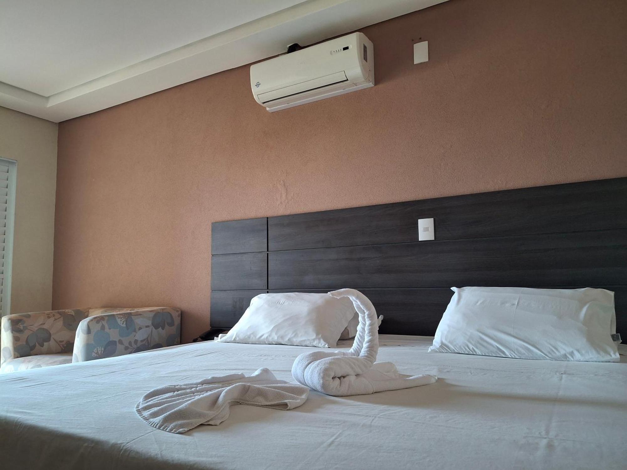 Onix Inn Hotel Cravinhos Zewnętrze zdjęcie